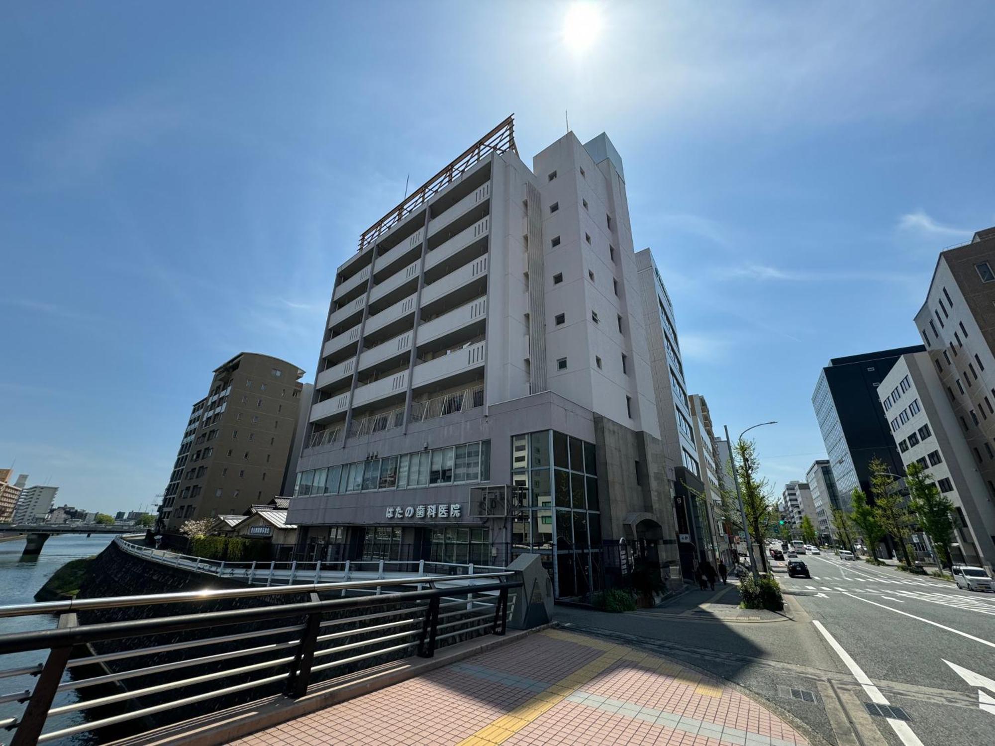 福岡市グーム博多東比恵駅前アパートメント エクステリア 写真